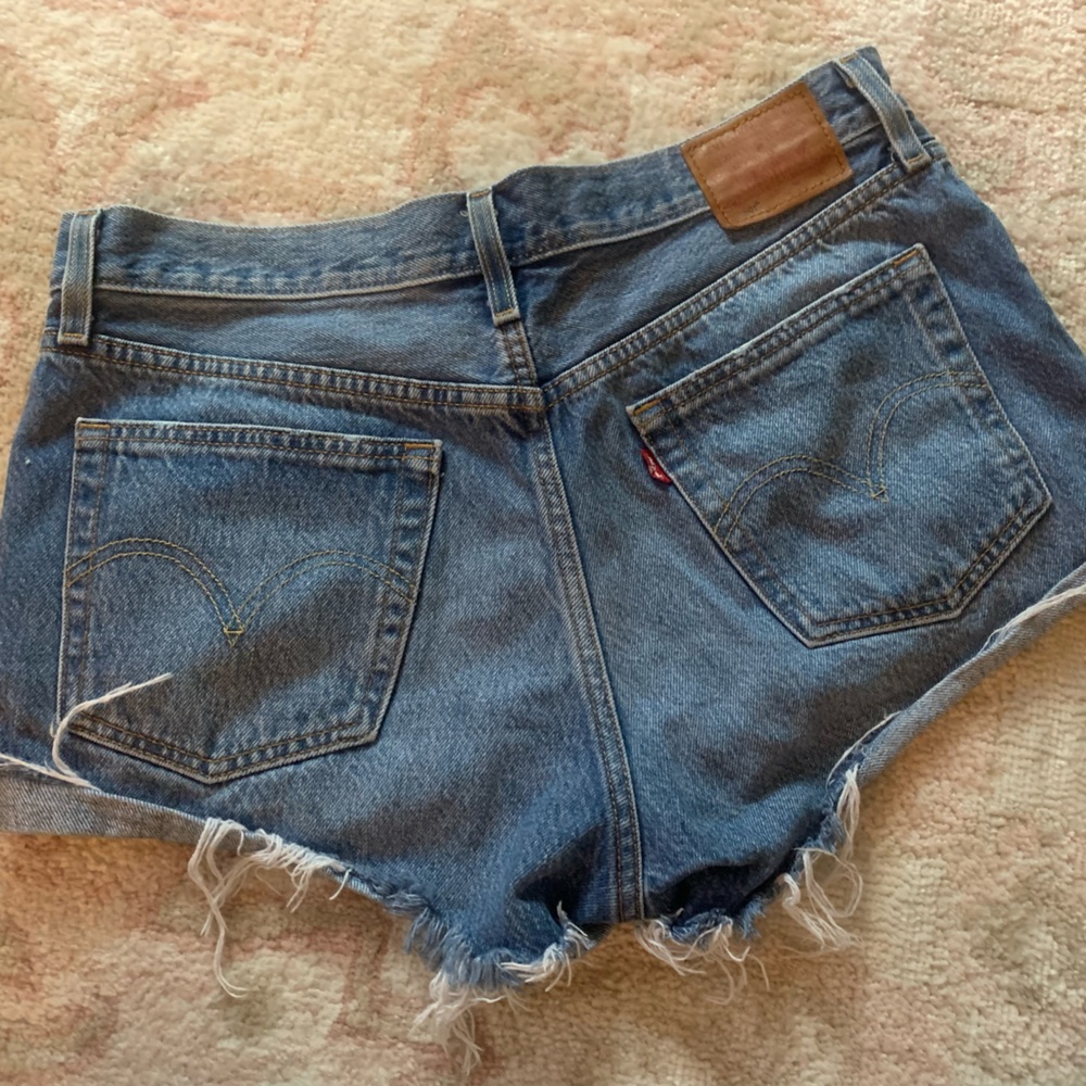 levi’s no tag size 28 heavy wear good condition